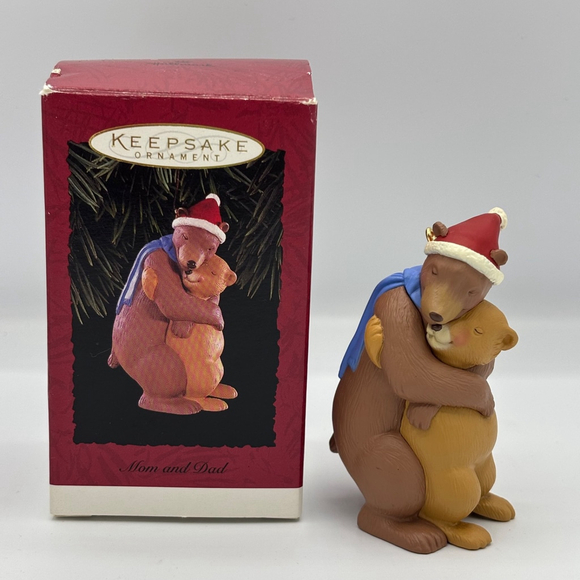 Vintage 1996 Hallmark Keepsake Mom and Dad Bears QX5821 Hugging Candy Cane - Picture 14 of 14